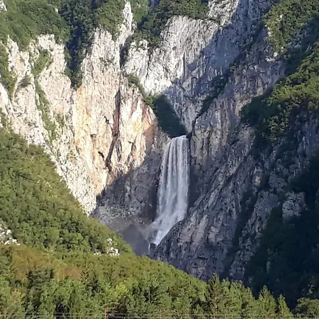 Peaceful Old House *